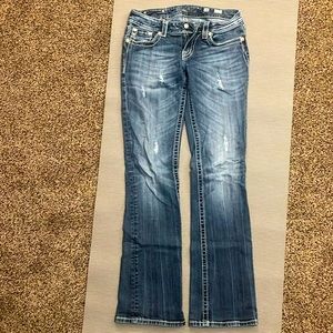 Boot cut Jean with Floral embellished pocket Miss Me